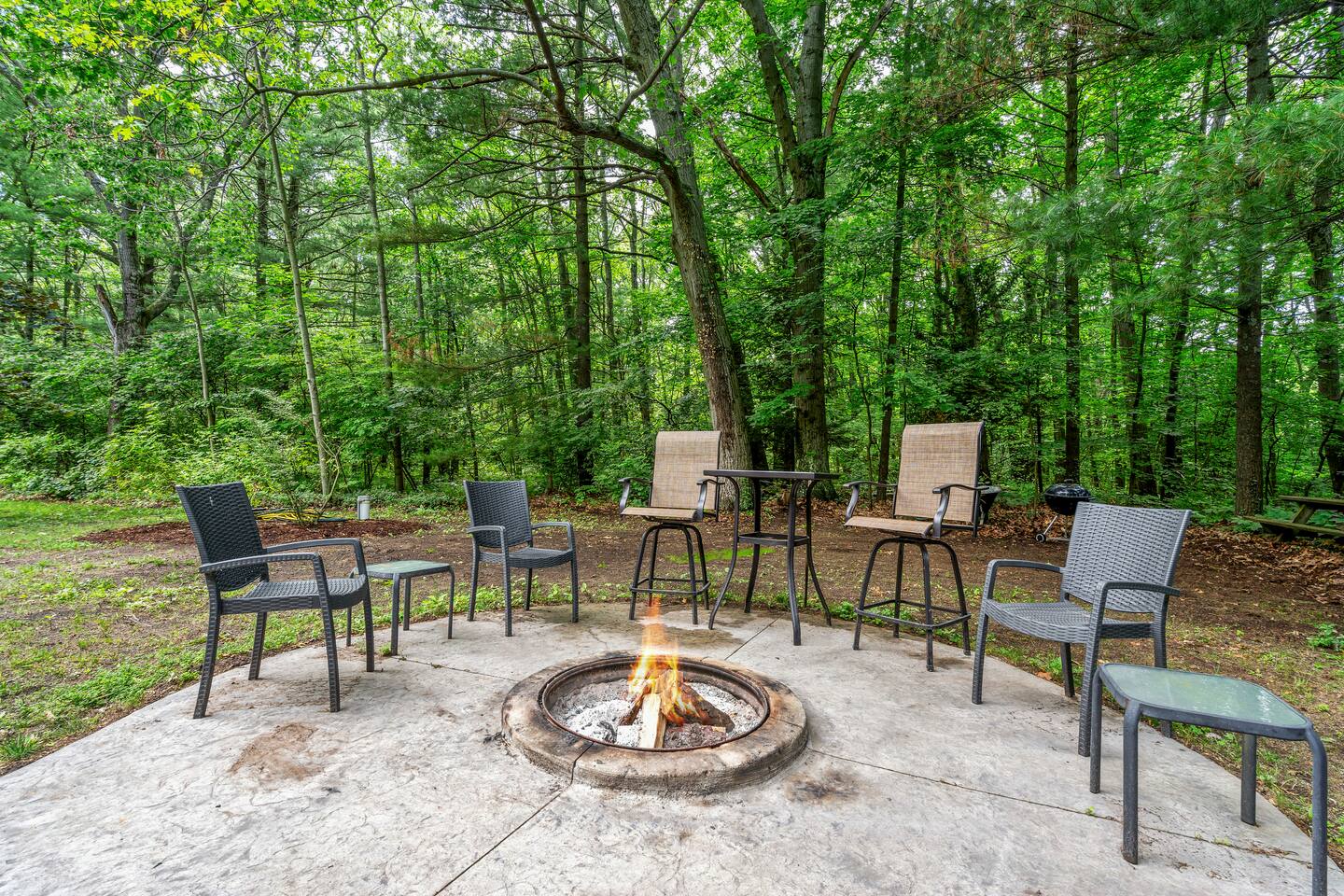 Decks, fire pit & grill