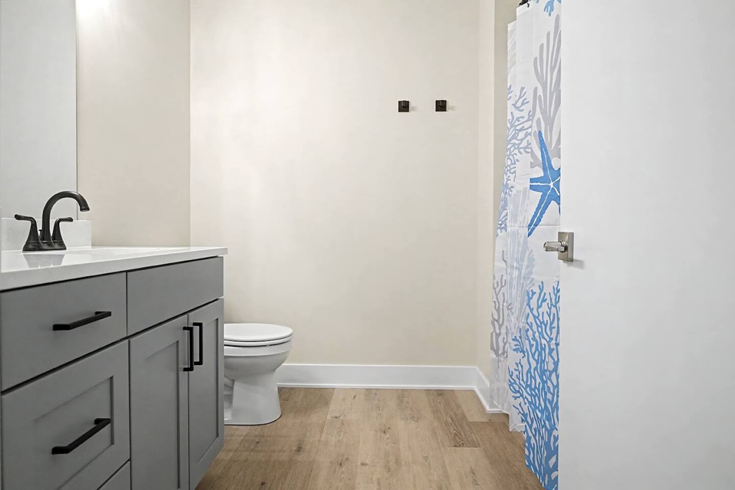 2-bedroom condo: baths