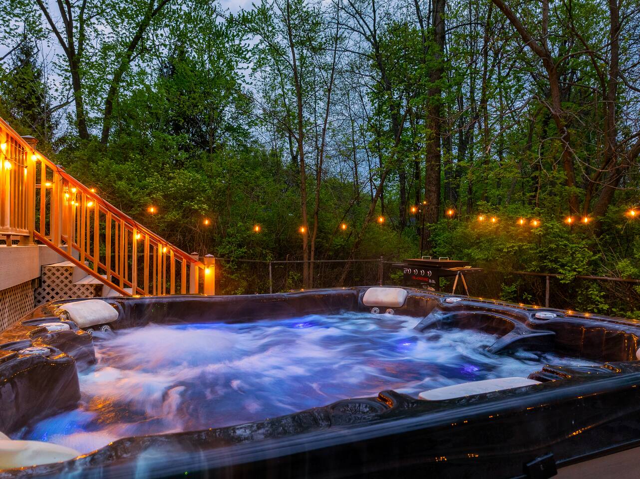 Hot tub & sauna
