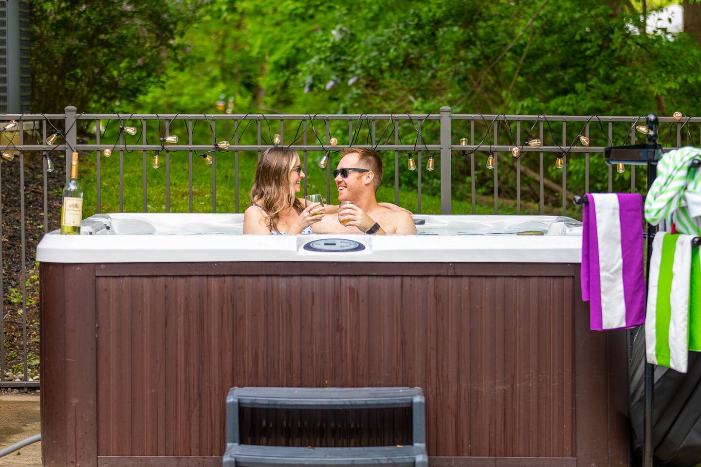 Hot tub & fire pit