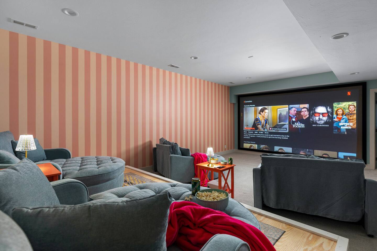 Game lounge