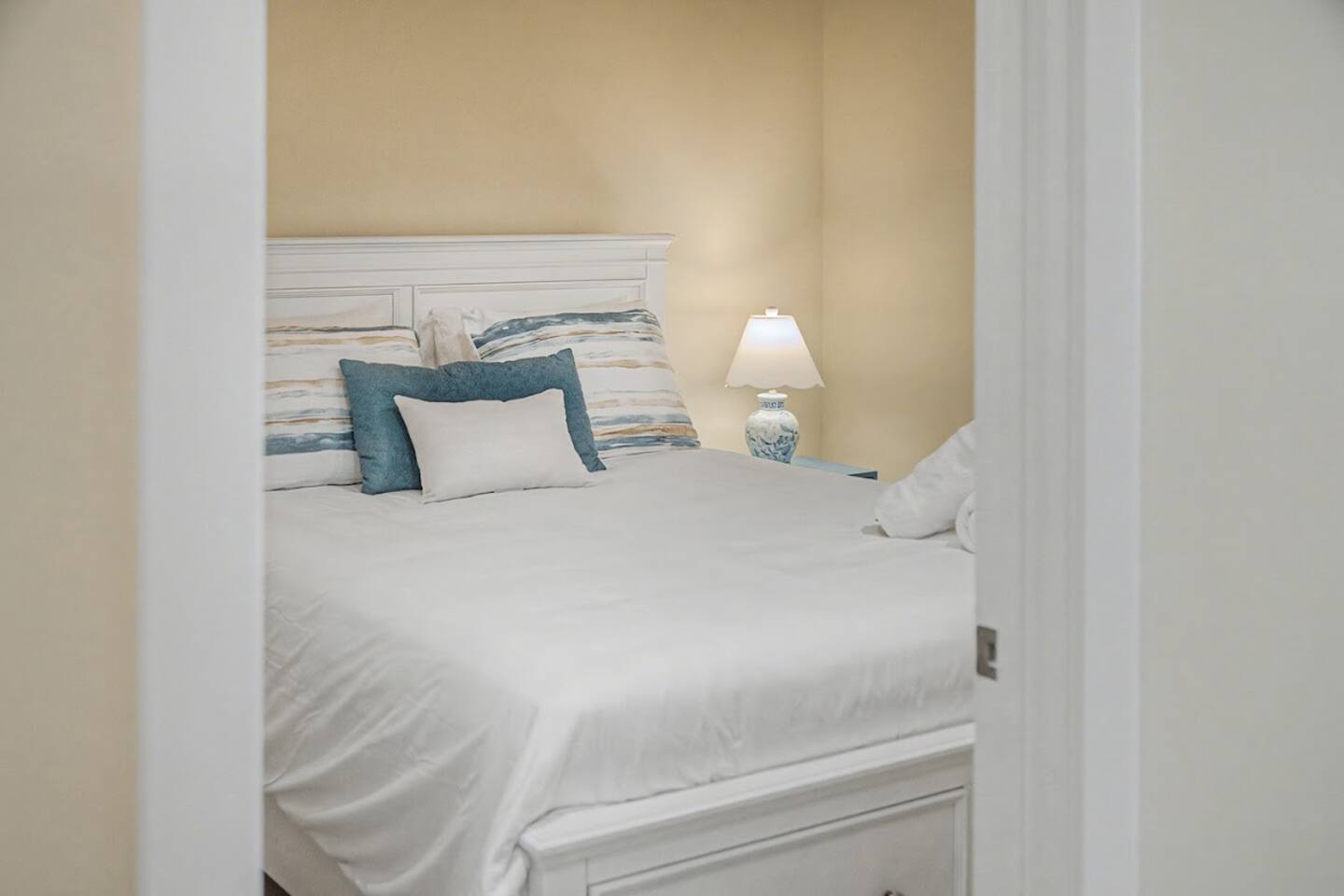 Primary suite
