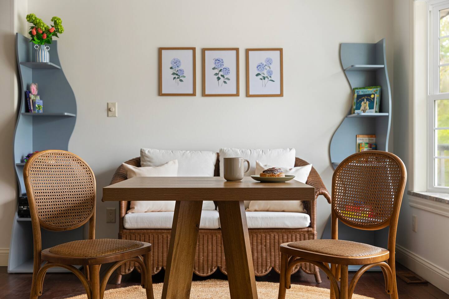 Kitchen & dining
