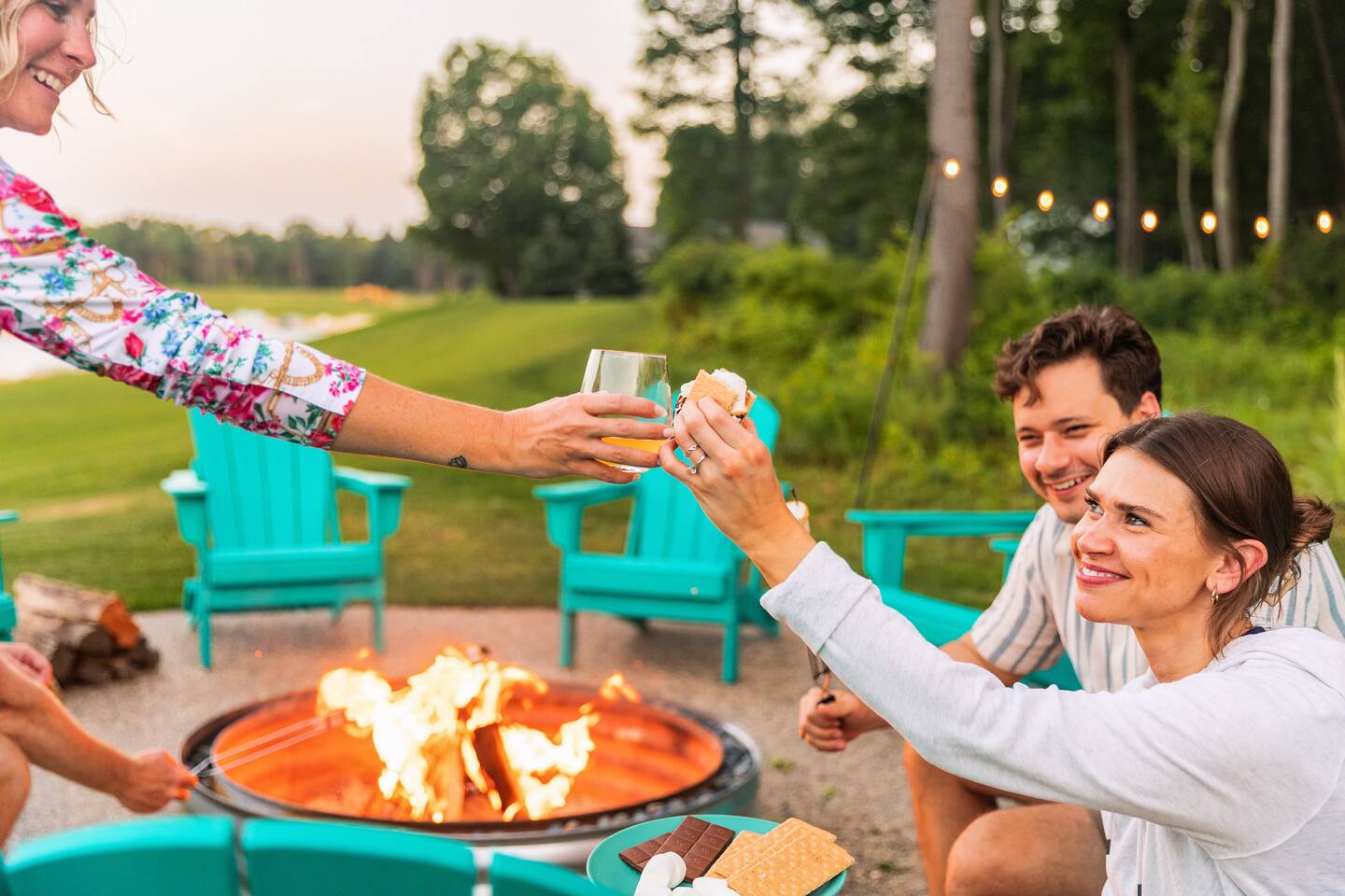 Hot tub & fire pit