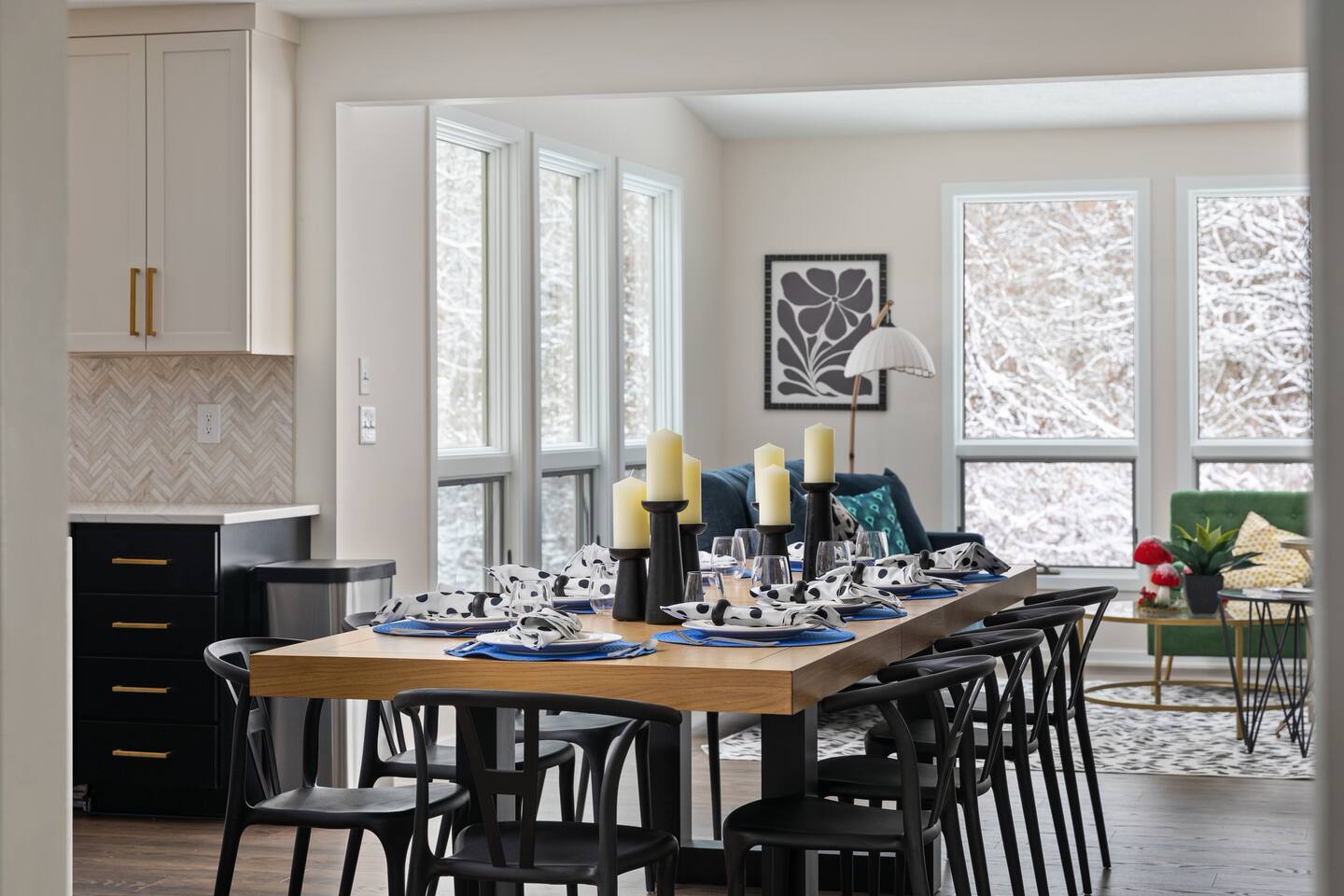 Kitchen & dining