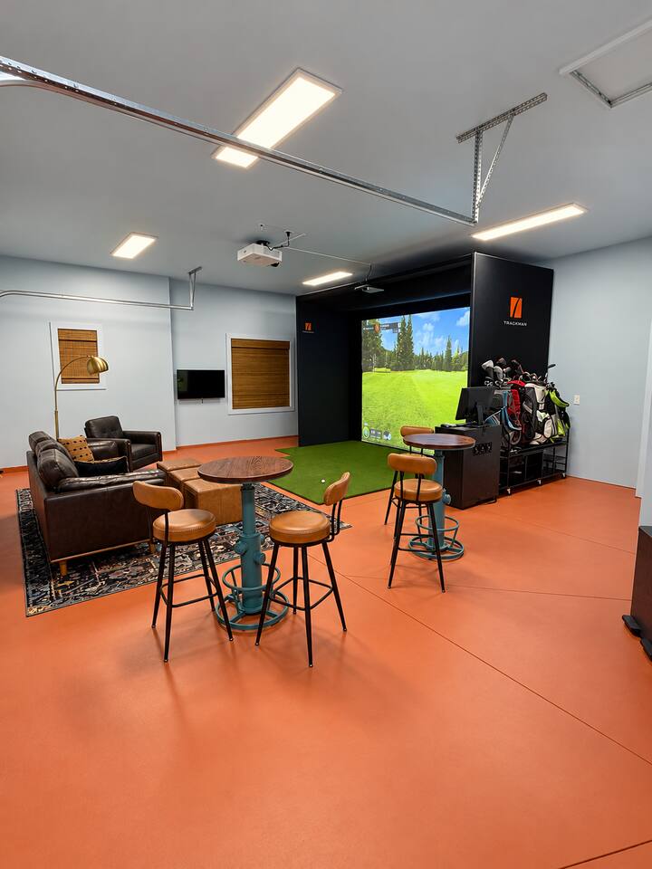 Golf simulator