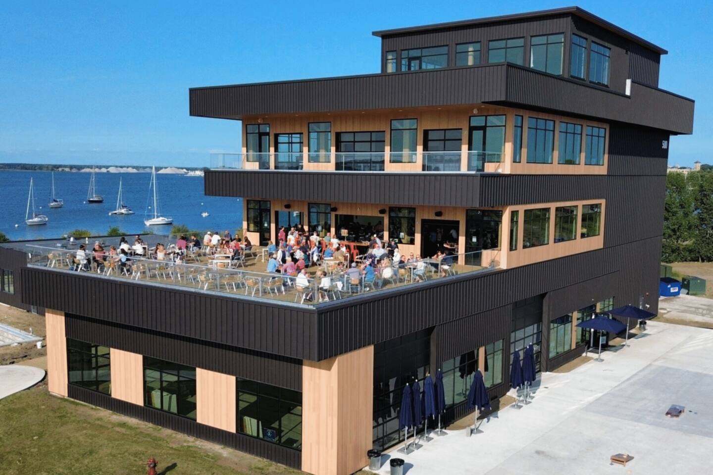 Adelaide Pointe